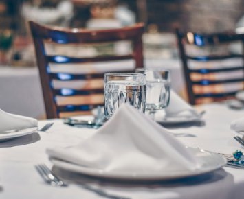 How to Plan a Great Menu for Your Hotel Restaurant