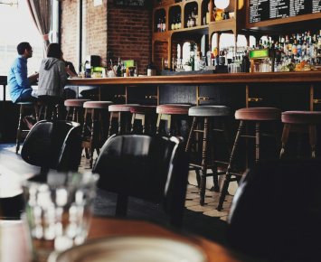 Old Fashioned: How to Update Your Pub with Linen Hires